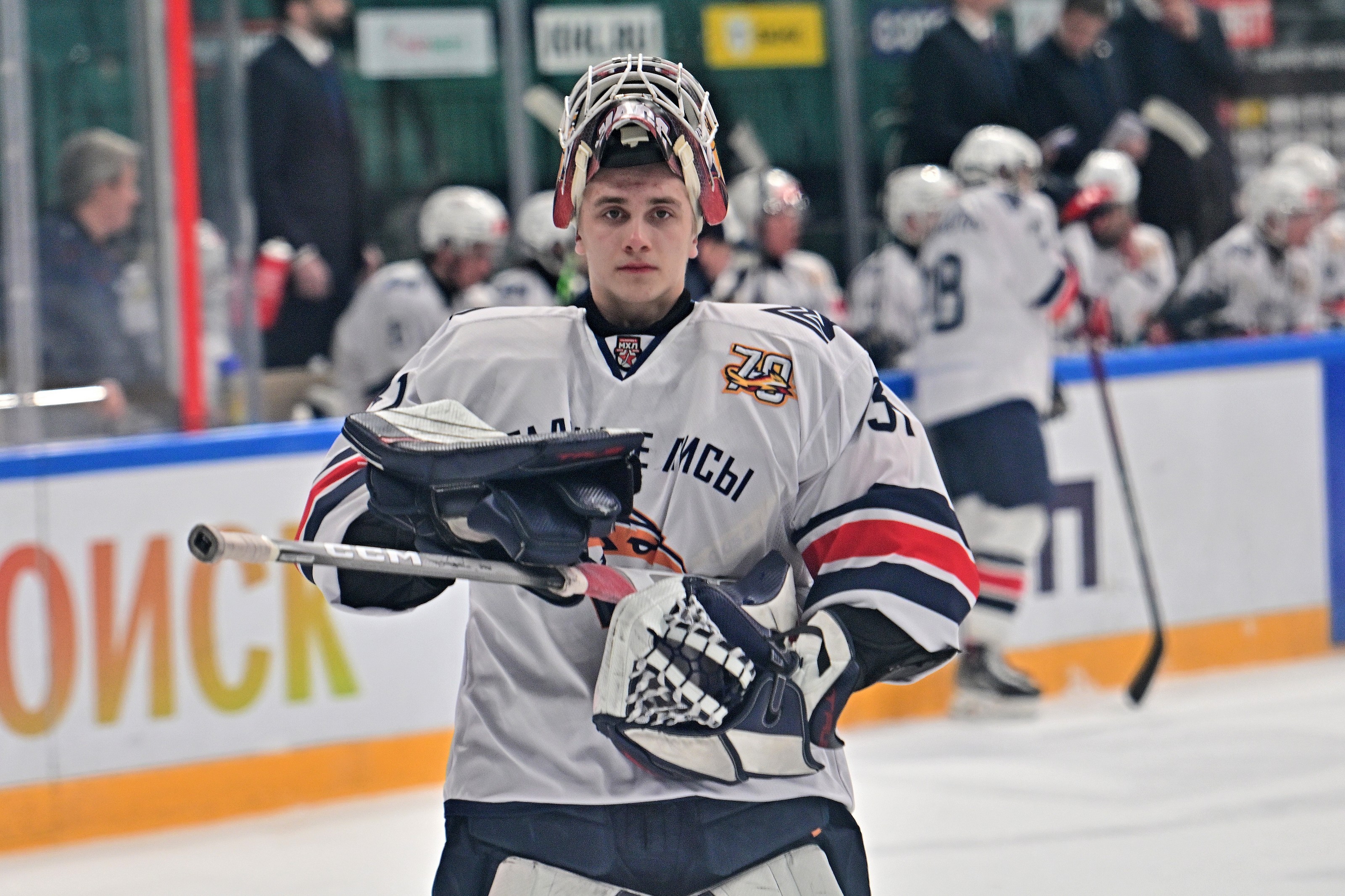 «Стальные Лисы» уступили в овертайме лидеру конференции